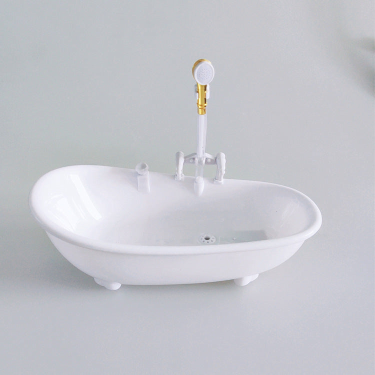 Automatically circulate water in the bathtub