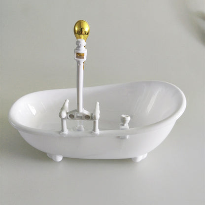 Automatically circulate water in the bathtub